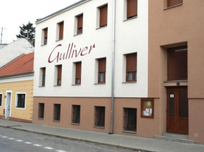 Отель Apartmány Gulliver  Микулов